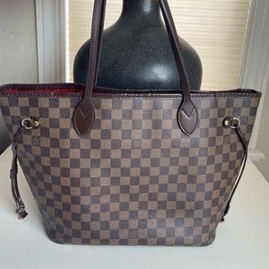 SOLD Louis Vuitton Neverfull Damier MM tote